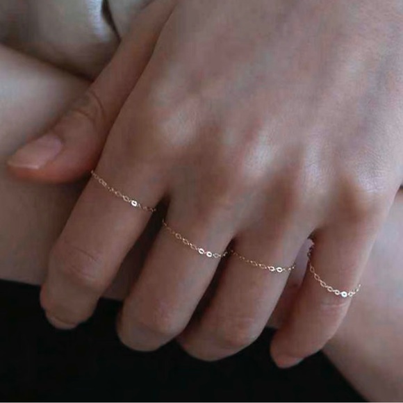 Brand new Mejuri inspired fashion ring size 3.5 for pinky - Picture 4 of 6